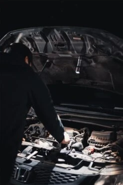 Nebo Newton 500 Waterproof Torch -Outlet Camping Store eneb0014 7 fullsize